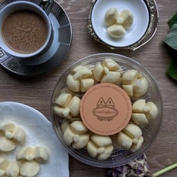 กลีบลำดวน