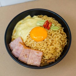 Ham Ramyeon