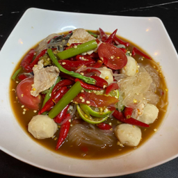 ตำก๋วยเตี๋ยว