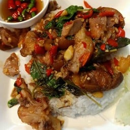 กะเพราถาด -