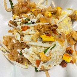 ผัดไทยห่อไข่