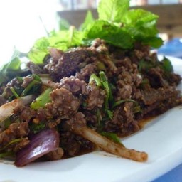 ลาบเนื้อสุก