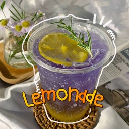 ลูกชิ้นปิ้ง น้ำจิ้มรสเด็ด by Wish you have a nice day