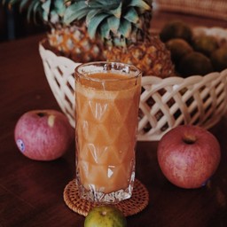 น้ำผลไม้สกัดเย็น