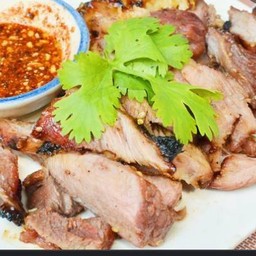 คอหมูย่าง