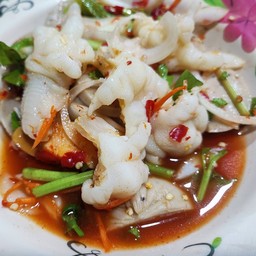 ยำหน้าหนวด