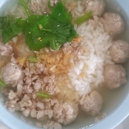ข้าวต้มหมู