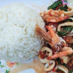 กระเพรามั๊ง (55฿ โครตถูก,เยอะ,อร่อย)