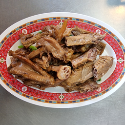 ปีก + ขาตุ๋นพะโล้