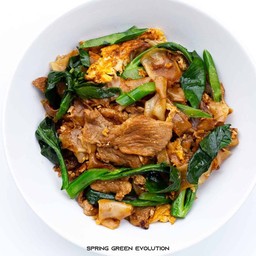 ก๋วยเตี๋ยวผัดซีอิ้ว
