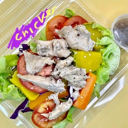 สลัดผักอกไก่