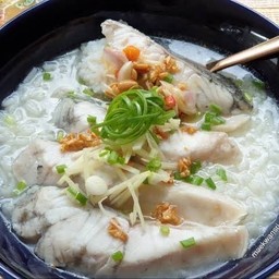 ข้าวต้มปลา