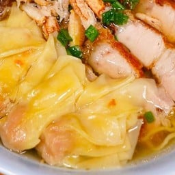 บะหมี่เกี๊ยว ข้าวหมูแดงหมูกรอบ ปรีดี ปรีดีพนมยงค์
