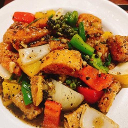 ท้องแซลมอนพริกไทยดำ