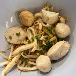 เส้นปลาน้ำต้มยำ