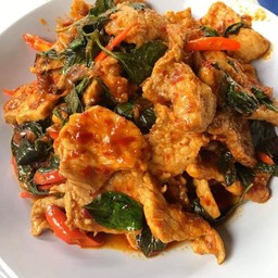 ผัดพริกแกง(กับข้าว)