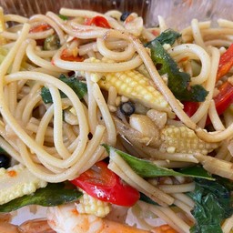 สปาเก็ตตี้ผัดขี้เมากุ้ง