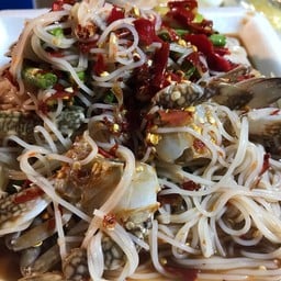 ส้มตำ ยำ ล้านบ้านนอก ตลาดโป่งสะเก็ด สาขาโป่งสะเก็ด