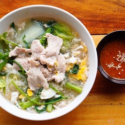 สุกี้น้ำ-หมู น้ำจิ้มสุกี้เต่วหลุด