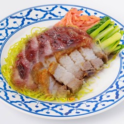 บะหมี่หมูแดง+หมูกรอบ