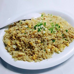 ข้าวผัดทะเล จานใหญ่