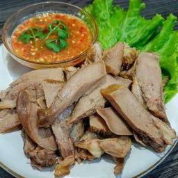 ลิ้นหมูพะโล้ตุ๋นยาจีน