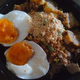 เกี่ยวแห้งไข่เค็มเด็ดๆหมูกรอบหอมสุดๆ