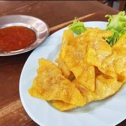 เกี๊ยวกรอบ- ไม่มีไส้