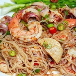 ยำขนมจีนรวมมิตร