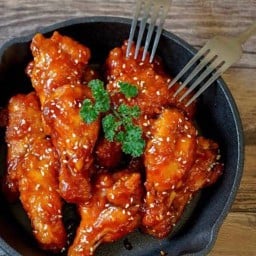 ข้าวไก่ทอดซอสเกาหลี