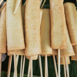 มะหล่าเต้าหู้ปลาหลอด