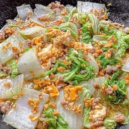 ผัดผักกาดใส่หมูสับ