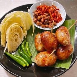 ไส้กรอกอีสาน ( เปรี้ยวน้อย )