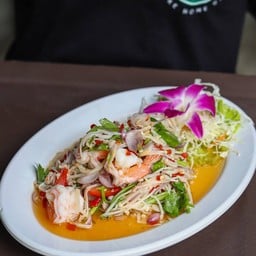 ยำเห็ดเข็มทอง