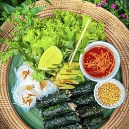 หมูย่างใบชะพลู