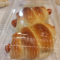 ขนมปังไส้กรอก
