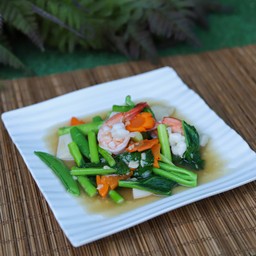 ผัดผักรวมมิตร