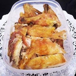ข้าวไก่อบเกลือ+จิ้มแจ่ว+ไข่ต้ม