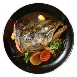 หัวปลาแซลมอนต้มซีอิ้ว