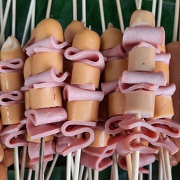 มะหล่าไส้กรอกสลับโบโลน่า