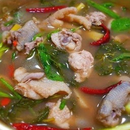 ต้มไก่ใส่ใบกระเพรา