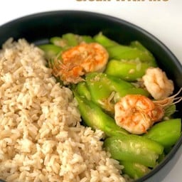 ผัดบวบกุ้ง ไร้น้ำมันและน้ำตาล 215 KCAL