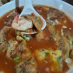 แกงส้มชะอมไข่-กุ้ง