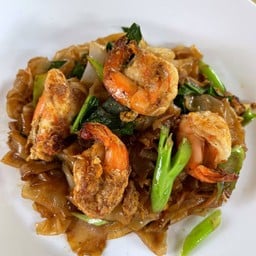 เส้นใหญ่ผัดซีอิ๊ว ทะเล