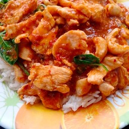 ข้าวพริกแกวไก่