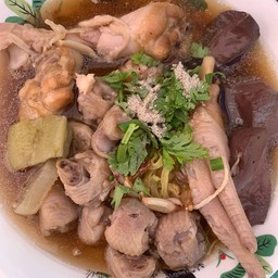 ก๋วยเตี๋ยวโคตรอร่อย (ป.ประทวน)