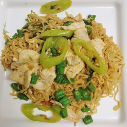 มาม่ากระเพาะไก่