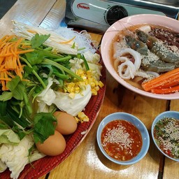 ป๋าน้อยหมูกระทะ