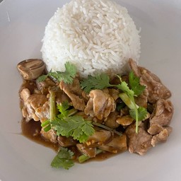 ข้าวหมูผัดน้ำมันหอย