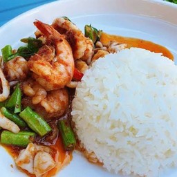 ข้าวราดเครื่องแกง